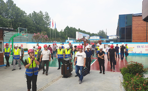 �����Ј�����������ȫ�����ֳ���Ħ���ڹ��Ź��ؾ���